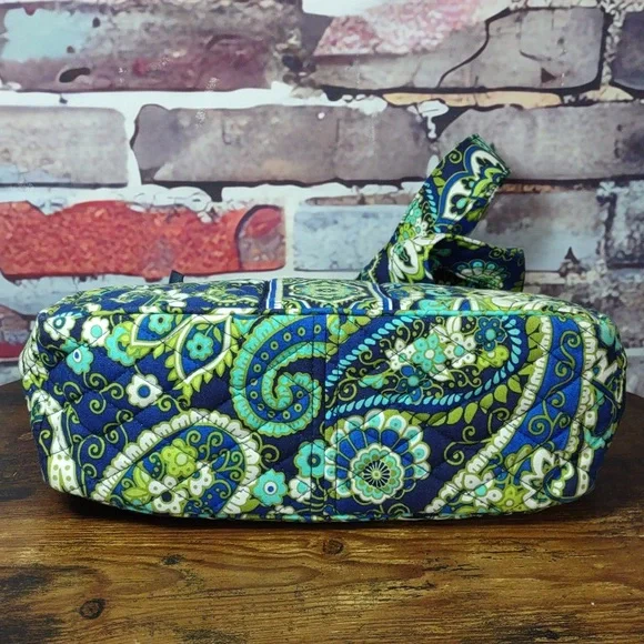 Vera Bradley "Rhythm & Blues Quilted Shoulder/ Crossbody Bag - Picture 7 of 11